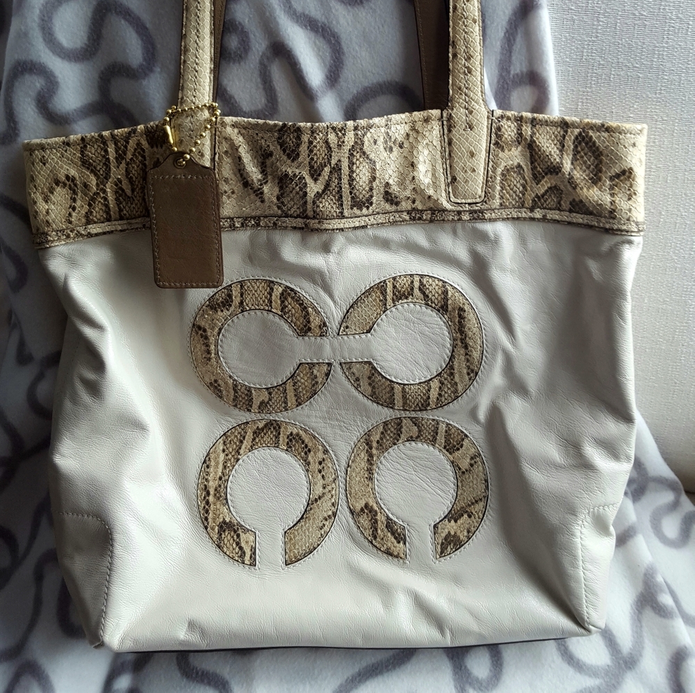 Coach tote bag purse